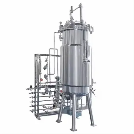 Doimiy ravishda pishirilgan tank fermentatori